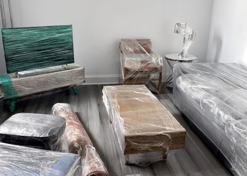 how to use cling wrap for moving